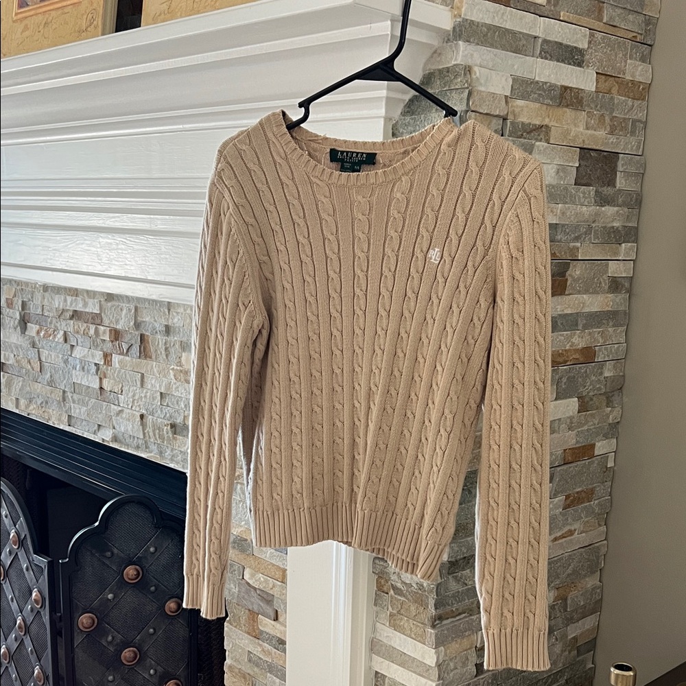 Ralph Lauren Petite Small Women's Beige Cable Knit Sweater. Very Good Condition.